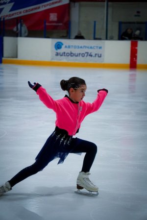 26.01.2026. 20&ndash;21 января в спортивной школе "Юниор" в городе Троицке прошли областные соревнования по фигурному катанию на коньках "Троицкая снежинка".
