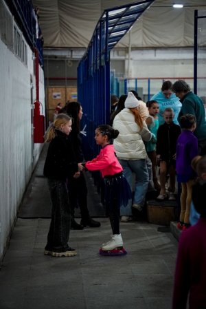 26.01.2026. 20&ndash;21 января в спортивной школе "Юниор" в городе Троицке прошли областные соревнования по фигурному катанию на коньках "Троицкая снежинка".