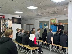 18.02.2026. Тренеры-преподаватели спортивной школы "Юниор" провели важные беседы со спортсменами на тему противодействия терроризму и экстремизму.  Такие встречи помогают формировать у юных спортсменов ответственное отношение и уважение к различиям. Вмест