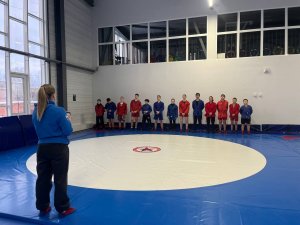 18.02.2026. Тренеры-преподаватели спортивной школы "Юниор" провели важные беседы со спортсменами на тему противодействия терроризму и экстремизму.  Такие встречи помогают формировать у юных спортсменов ответственное отношение и уважение к различиям. Вмест