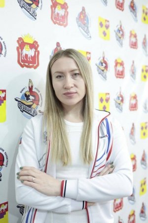 17.04.2026 Сегодня мы поздравляем с днем рождения тренера - преподавателя по самбо Ирину Сергеевну Макарову Ирина Сергеевна, желаем здоровья, душевного благополучия и денежного изобилия.???? Пусть тренерский путь приносит радость, уважение и заслуженные результаты